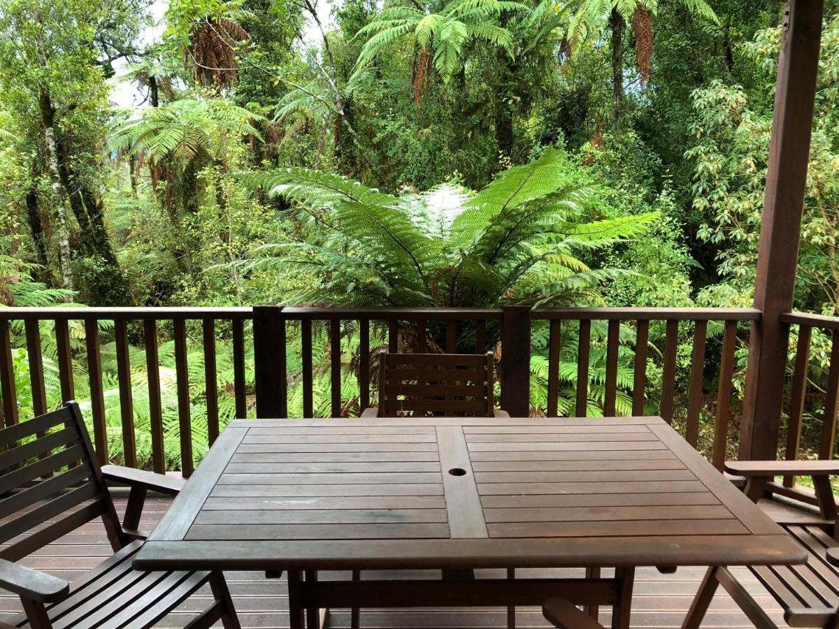 The Ferns Hideaway Villa Franz Josef Luaran gambar