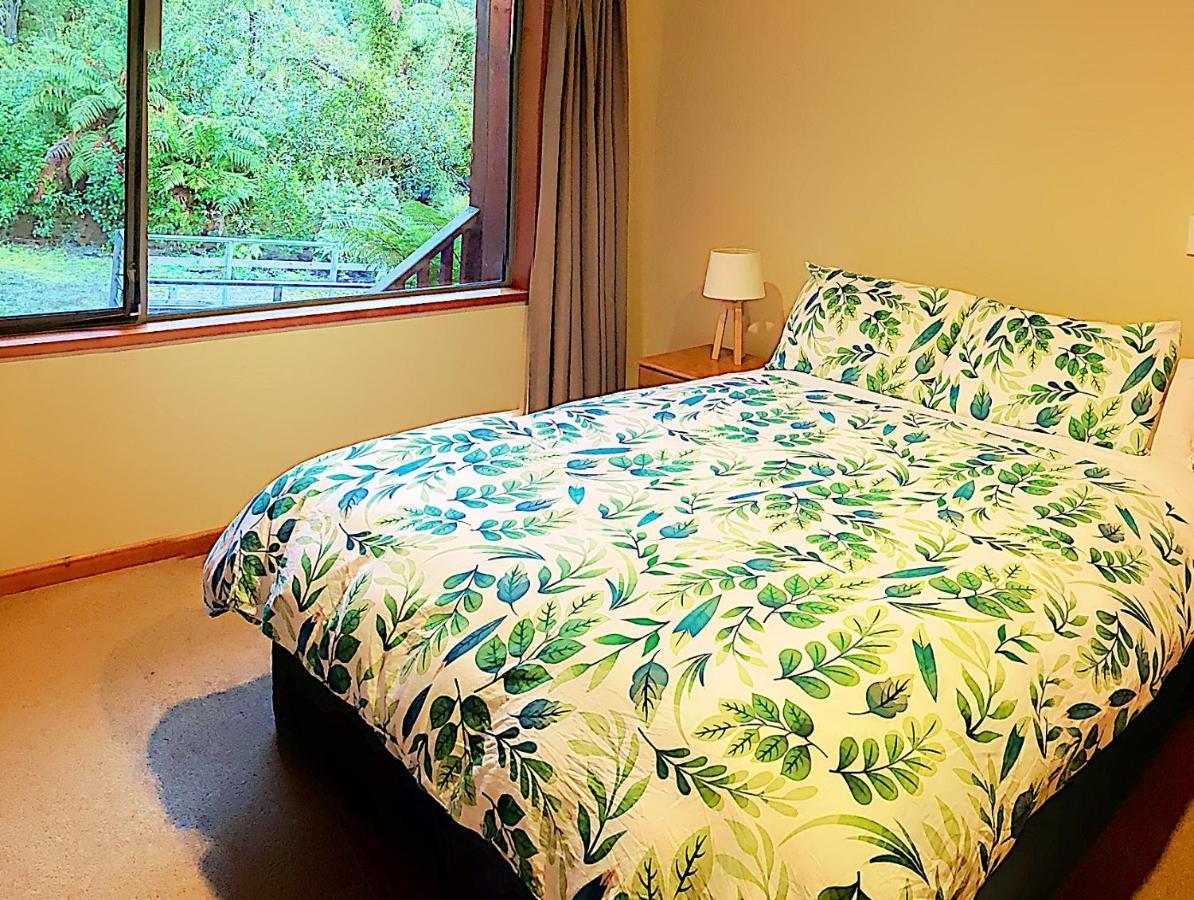 The Ferns Hideaway Villa Franz Josef Luaran gambar